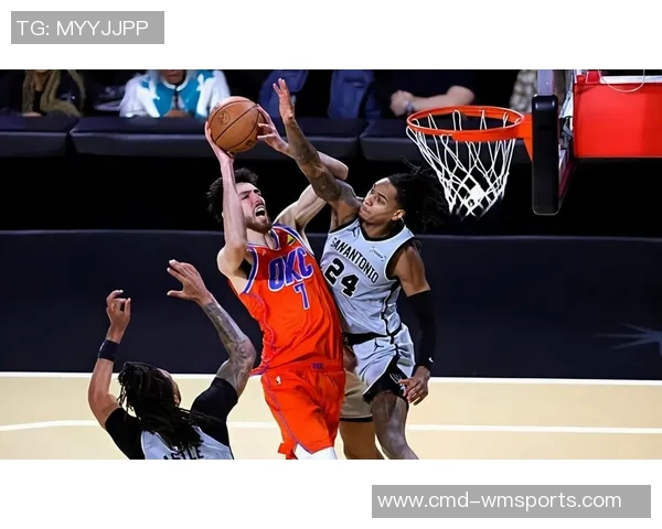 马刺2014年季后赛对决小牛的经典战役回顾与分析